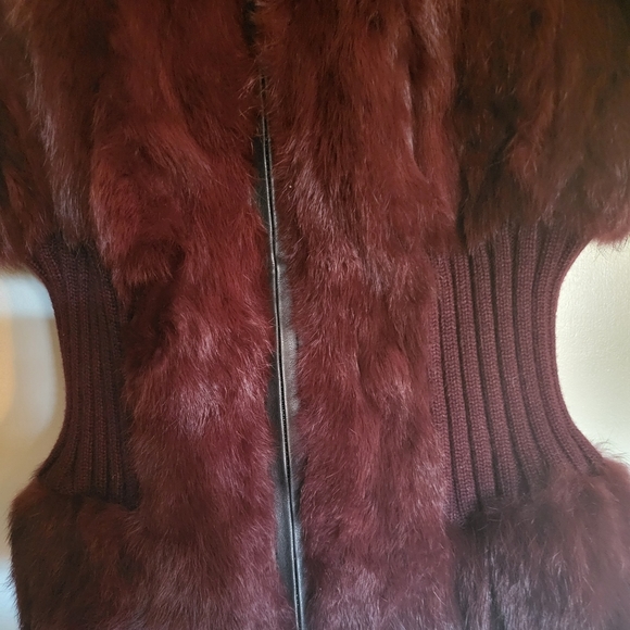 Genuine Merlot Rabbit Fur Vest By Belle Fare - Picture 7 of 12